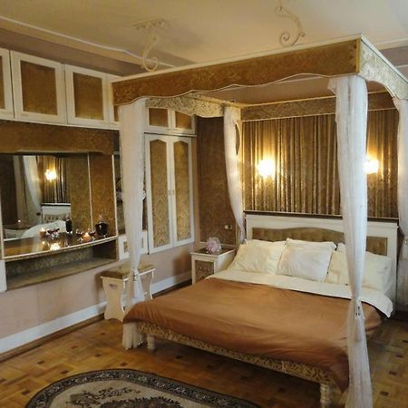 Classic Apartment On Kievyan Jerevan Eksteriør bilde